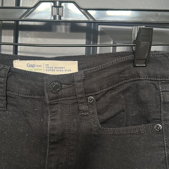 GAP Black True Skinny Super High Rise Jeans - Picture 2 of 5
